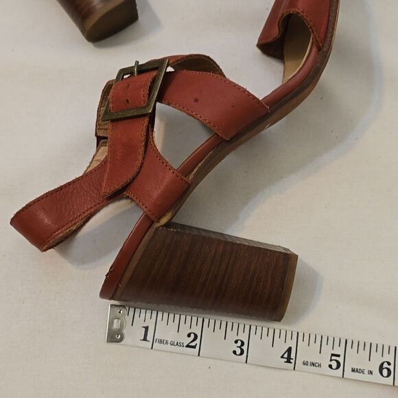 - AVELINNI Red Leather Heeled Sandal 39 (9) - Picture 8 of 8